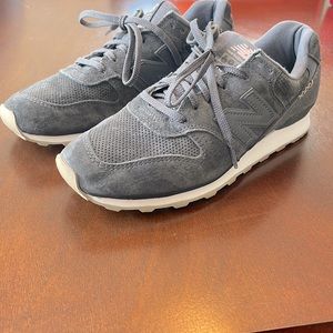 New Balance 696 Grey Suede with Light Pink Details